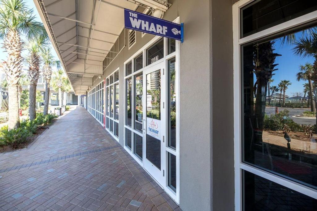 The Is Calling At Laketown Wharf #1329 At Nautical Holiday home *